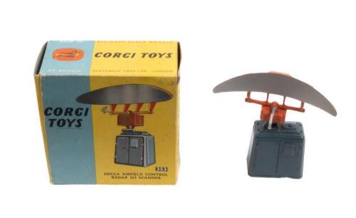 CONTROL RADAR: A Corgi Toys Military Model including a No. 353 Decca Airfield Control Radar 424 Scanner, within original box, model within great condition