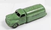 DINKY TOYS PETROL TANKER: A Dinky Toys petrol tanker, based on a Studebaker, green in colour, meccano ltd, made in England&nbsp;