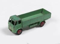 DINKY TOYS LEYLAND&nbsp;#420: A Dinky Toys Leyland forward control lorry truck, number 420, green with red hubs version, made in England by Meccano ltd&nbsp;
