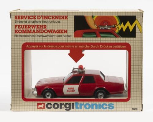 CORGITRONICS FIRE CHIEF: A corgitronics fire department fire chief vehicle, electronic flashing beacon and siren