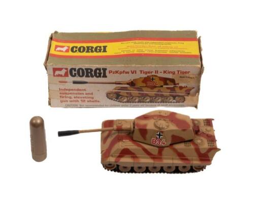 KING TIGER: A Corgi Military Model including a No. 904 PzKpfw VI Tiger II - King Tiger with 15 shells, within original box, model in good condition