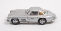 MERCEDES BENZ 300SL: A 1:24&nbsp;scale&nbsp;Franklin Mint Precision Models&nbsp;1954&nbsp;Mercedes-Benz 300SL Gullwing