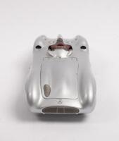 MERCEDES BENZ W196R: A 1:18th scale CMC 1954/55 W196R Streamliner body&nbsp;model car, in box - 3