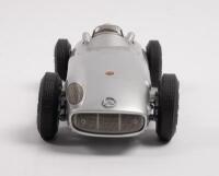 MERCEDES BENZ W196: A 1:18 scale CMC W196&nbsp;"Silberpfeil-Monoposto"&nbsp;model car, in box - 3