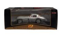 MERCEDES-BENZ 300 SLR COUPE: A 1:18th&nbsp;scale Maisto&nbsp;Mercedes-Benz 300 SLR&nbsp;&Uuml;hlenhaut coupe&nbsp;model car, in box&nbsp;