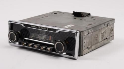 MERCEDES BENZ RADIO: A becker europa am only radio, as fitted to Australian delivered mercedes benz vehicles during 1960's