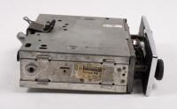 MERCEDES BENZ RADIO: A becker europa am only&nbsp;radio, as fitted to Australian delivered mercedes benz vehicles during 1960's - 5