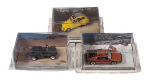 FOR YOUR EYES ONLY: A collection of three 1:43 scale 'For Your Eyes Only' diecast film car model GE Fabbri Ltd