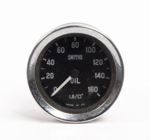 AM V8/DBS: A SMITHS 'OIL' gauge (PG 1301/06AR) suitable for an Aston Martin AM V8 or DBS