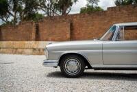 1961 Mercedes-Benz 220SEb Coupe [Location: Sydney] - 8