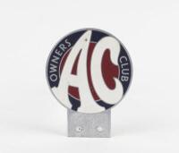 AC: An AC 'Owners Club' grille badge, believed to be a later edition. 7.5cm diameter.