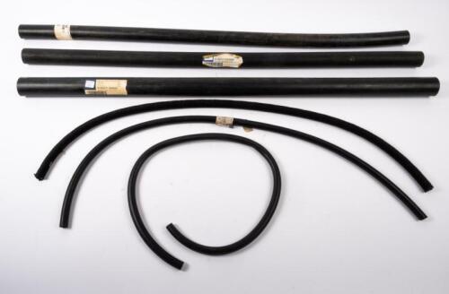 GROUP LOT OF RUBBER HOSES: A large group lot of rubber hoses including the following 1 metre of 28mm water hose n 900271 038025, 1 metre vacuum brake hose 000 435 14 82, 1 metre of flexible rubber hose n 900271 032008, 1 metre of flexible rubber hose 900271 028026 d, 1 metre of flexible cloth covered rubber hose 182051