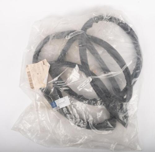NEW GROSSER PARTS: 1 x W100 600 Grosser windscreen rubber seal