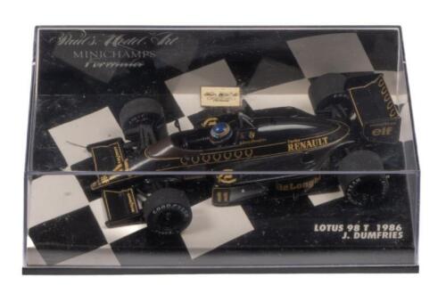 LOTUS 98 T: A 1:43 scale Minichamps Lotus 98 T, as raced by Johnny Dumfries in 1986
