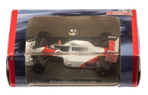 McLAREN HONDA MP 4/5B: A 1:43 scale Atlas Edition McLaren Honda MP4/5B, as raced by Ayrton Senna in 1990