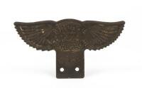 VINTAGE NZ CAR CLUB: A "Vintage NZ Car Club' winged grille badge