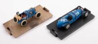 BUGATTI: Two 1:43 Bugatti 'Brumm model cars - 2
