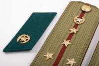 USSR: A pair of Soviet Epaulettes for shirt for the rank of captain of Internal Forces as well as a a pair of Soviet collar tabs (Gorget patch) - Border Troops. - 2