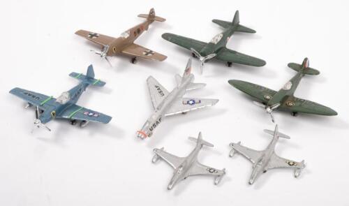 FIGHTERS AIRFORCE [7]: A group lot of various fighter planes, jet models, 7 pieces in total including 2 Dinky toys Shooting Stars, Sabre and Spitfire