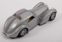 BUGATTI: Two 1:24 scale models; Bugatti Type 55 roadster, Bugatti Type 57 Atlantic 1936, no boxes. - 5