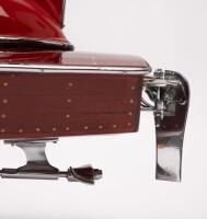TIMOSSI FERRARI: A large detailed model of the 1951 Timossi-Ferrari racing hydroplane Arno XI on stand, 21cm high, 91cm long - 3
