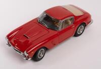 FERRARI: 1:18 scale 1961 Ferrari 250 GT Berlinetta passo corto (SWB) in red produced by CMC with accompanying certificate and leaflets. - 4
