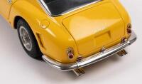 FERRARI: 1:18 scale 1961 Ferrari 250 GT Berlinetta&nbsp;Passo&nbsp;Corto (SWB) in yellow&nbsp;produced by CMC - 4