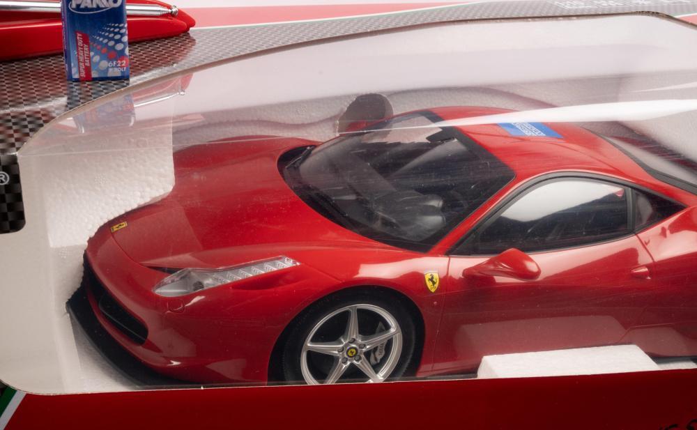 FERRARI 458: A 1:10 scale Ferrari full function r/c series, 458