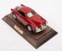ALFA ROMEO GIULIETTA: A 1:24 scale Togi die cast model, 1954 Alfa Romeo Giulietta Sprint 1300 - 3