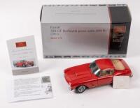 FERRARI: 1:18 scale 1961 Ferrari 250 GT Berlinetta passo corto (SWB) in red produced by CMC with accompanying certificate and leaflets.