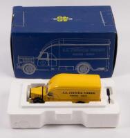 FERRARI: A diecast&nbsp;1:43&nbsp;scale 'Exoto inc',&nbsp;Ferrari 1934 Alfa Romeo 500 race car transporter, 1936 Vanderbilt Cup S.A Scuderia in original box