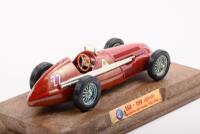ALFA ROMEO: A Mebetoys&nbsp;1:25 scale Alfa Romeo 158-159 Alfetta&nbsp;- World Champion 1950-1951&nbsp;(#8600) model, in original presentation perspex case - 3