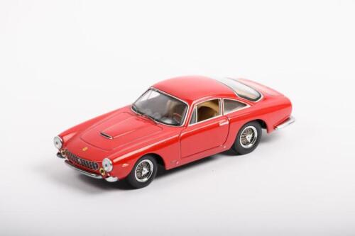 250 GT: A 1:43 scale IXO model of a Ferrari 250 GT Berlinetta Lusso in red