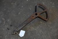 DOUGLAS: A single Douglas kick-starter [Location: Sydney] - 4
