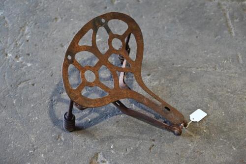 BROOKS: A veteran brooks seat [Location: Sydney]