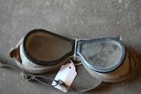 Goggles: A pair of goggles, unknown strap, broken strap [Location: Sydney] - 2