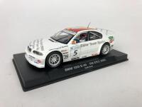BMW: Two unused 1:32 scale slot cars by Fly Car Model. BMW 320i and BMW 3.5 CSL Silver Edition - 5