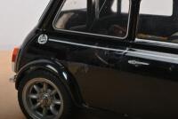 OVER MINI COOPER: A 1:10 scale radio control Mini Cooper front wheel drive racing car by TAMIYA - 6