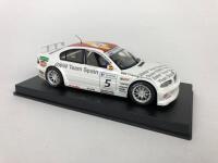 BMW: Two unused 1:32 scale slot cars by Fly Car Model. BMW 320i and BMW 3.5 CSL Silver Edition - 6