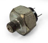 DBSV8/AMV8: One NOS Stop lamp switch - 2