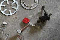 BICYCLE: A quantity of miscellaneous&nbsp;bicycle parts [Location: Sydney] - 7