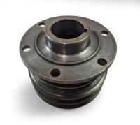DB4 CRANK SHAFT PULLEY: One DB4 crank shaft pulley. Single groove steel - 2