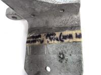 BRACKET: Powering steering / air conditioning. Possibly DB6 - 2