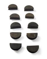 DB4/5/6/DBS: A NOS Rubber Camshaft plugs. 10 pieces