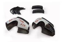 AMV8: One pair of rear bumper overriders. Two infill rubbers. Twelve bumper to overrider seals - 2