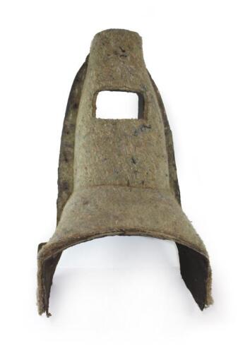 DB4: DB4 transmission tunnel cover