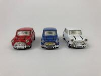CORGI: 'The Italian Job' boxed set by Corgi. L.E 3824/6000 - 4