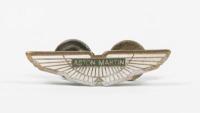 DB7:&nbsp; A circa late 1990s - early 2000s&nbsp; DB7 Vantage model centre dash Aston Martin winged badge