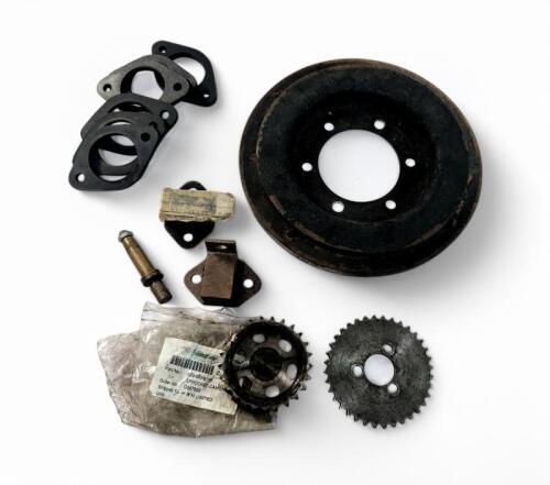 HARMONIC BALANCER: one harmonic balancer, six gaskets, two exhaust mounts and two cam sprockets to suit 6-cylinder DB models.