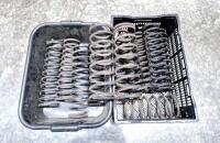 V8 SPRINGS: Twelve road springs 6 cylinder / V8.